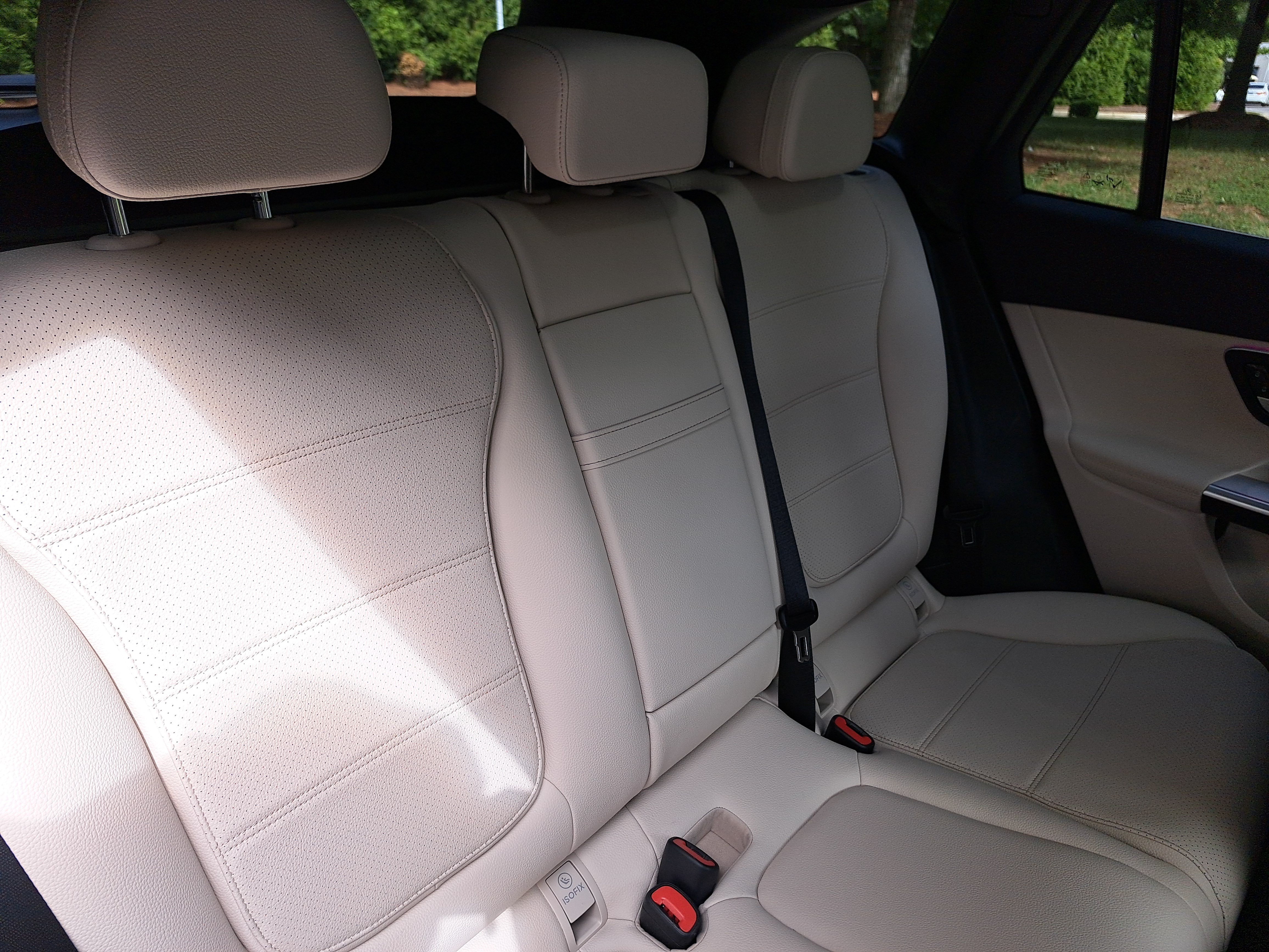 Used 2026 Mercedes-Benz GLC 300 image 13