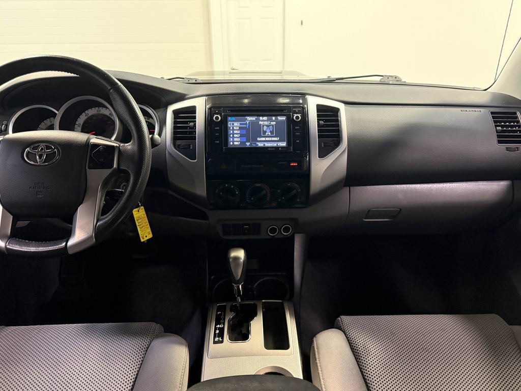 Used 2015 Toyota Tacoma PreRunner w/ TRD Sport Package RWD image 17