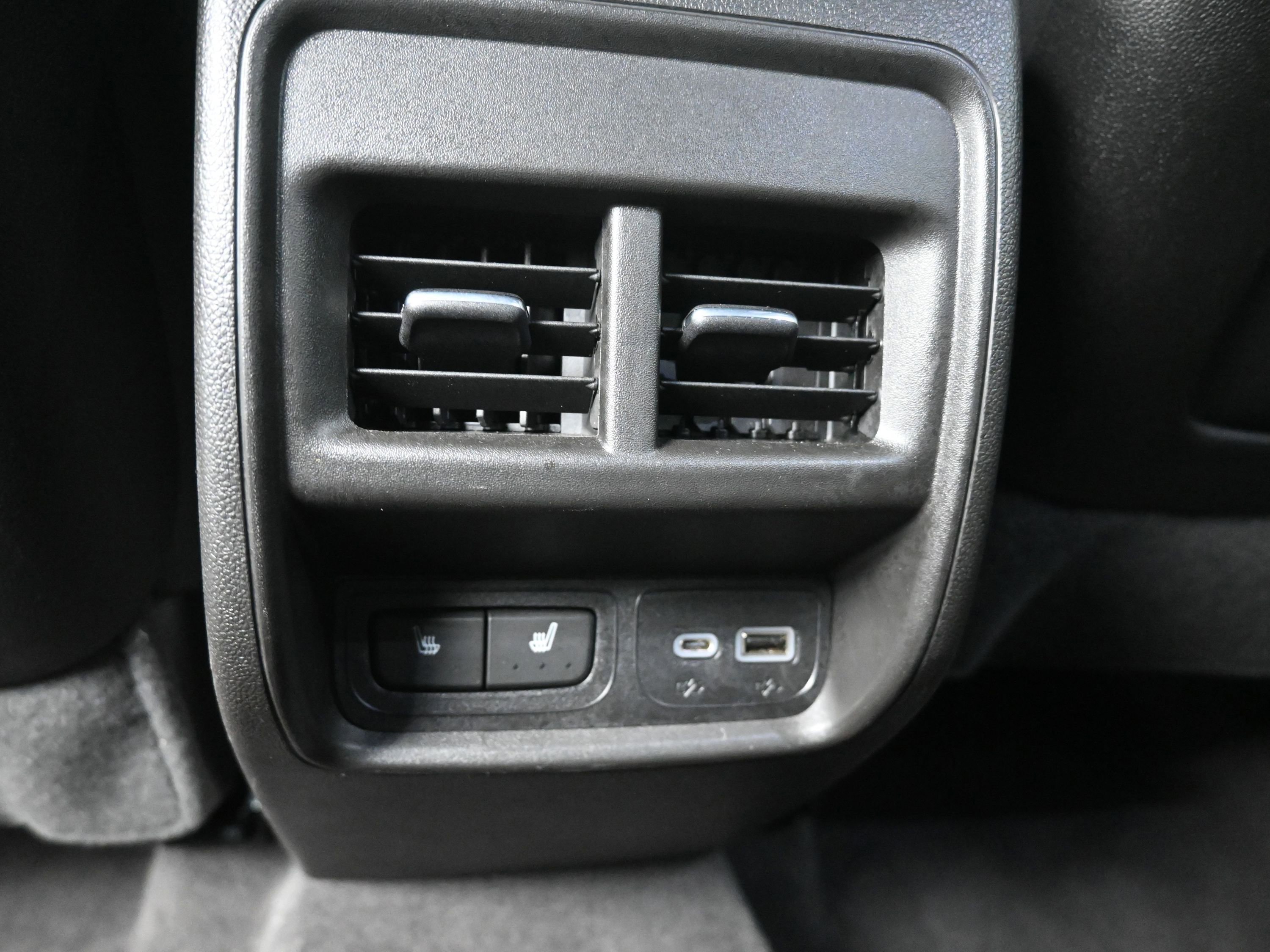 Used 2023 Cadillac XT4 Premium Luxury w/ Cold Weather Package image 29