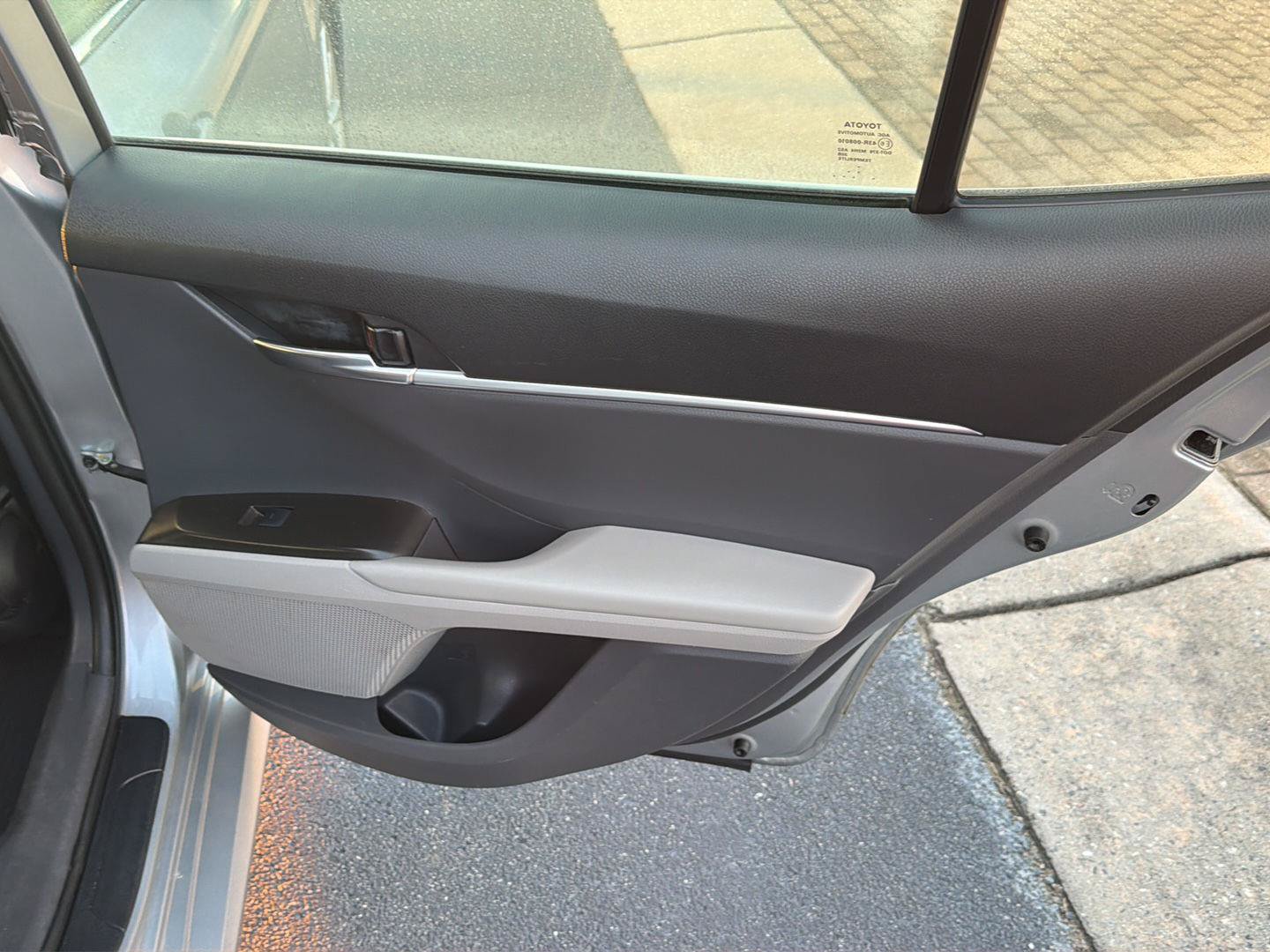 Certified 2022 Toyota Camry LE FWD image 15