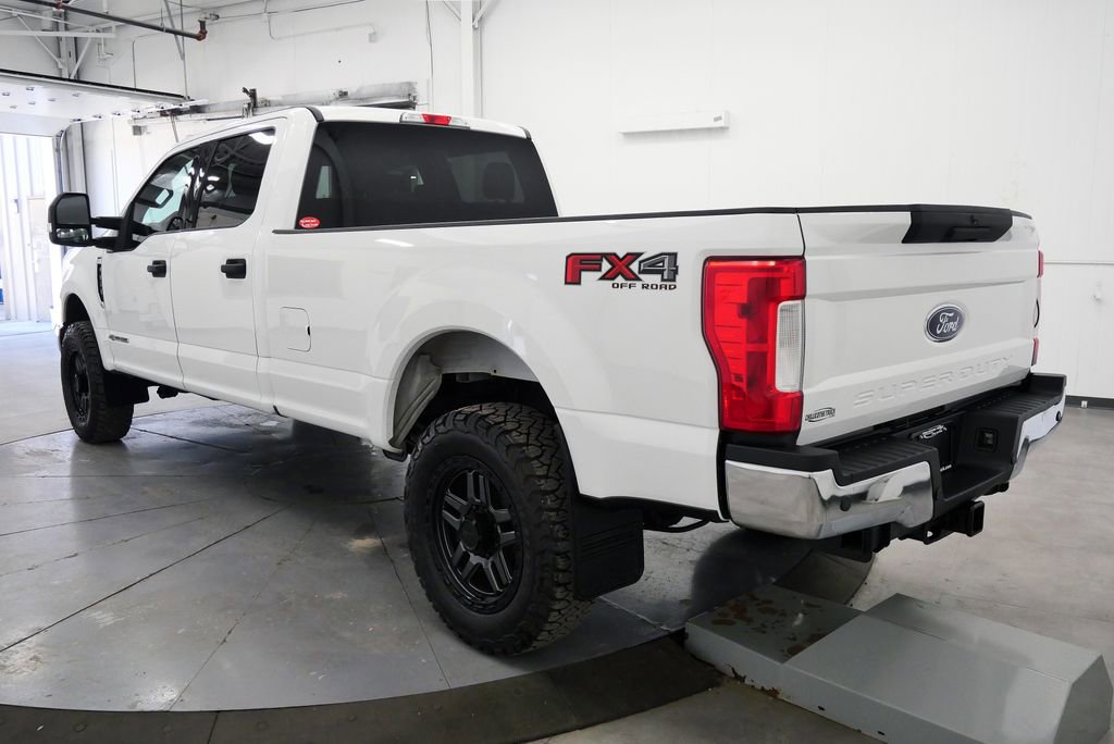 Used 2017 Ford F350 XLT w/ FX4 4x4 Off Road Package image 5