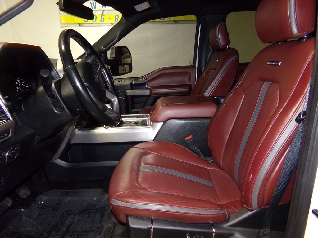 Used 2018 Ford F150 Platinum w/ Equipment Group 701A Luxury image 17