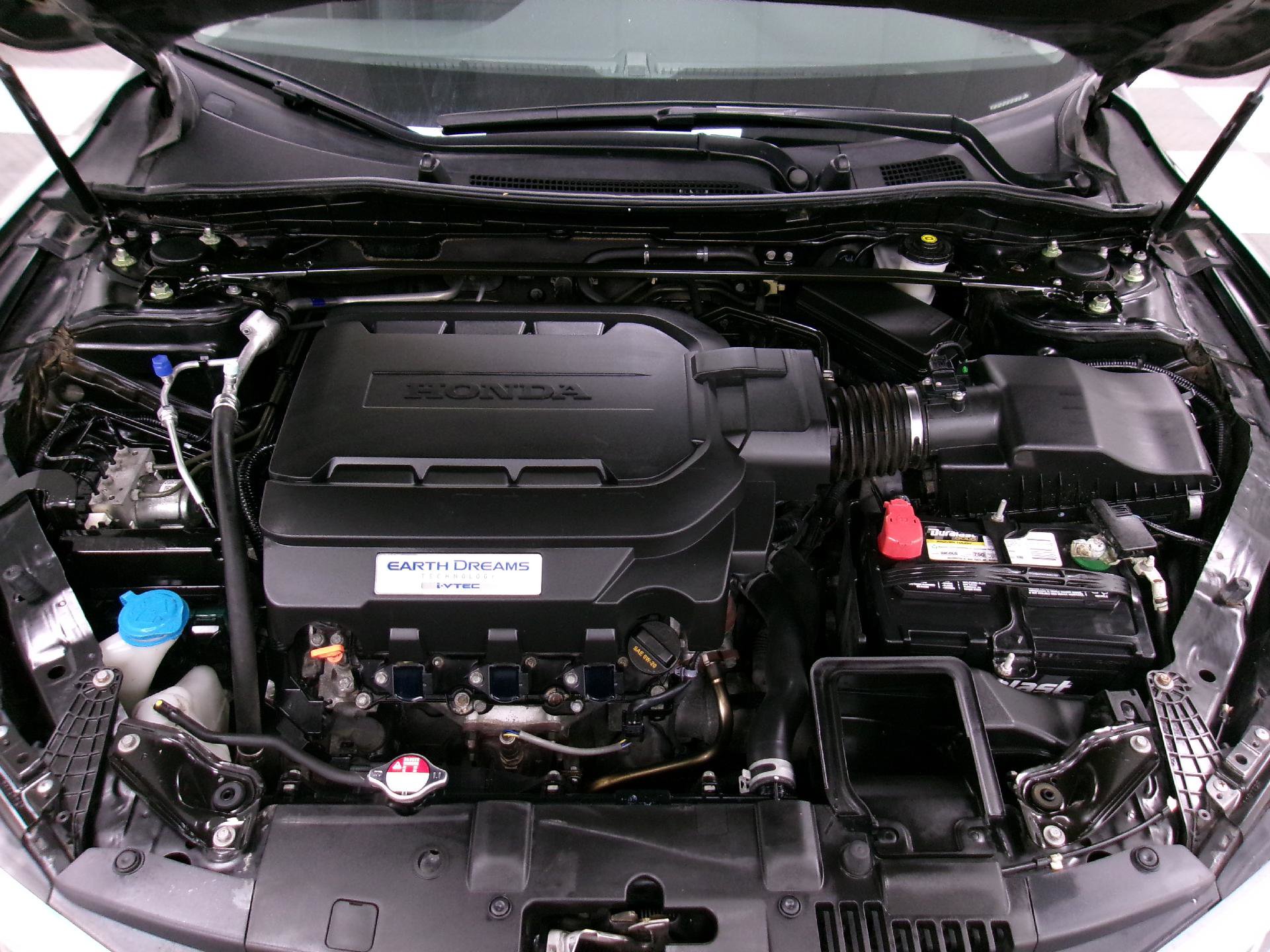 Used 2017 Honda Accord EX-L image 18