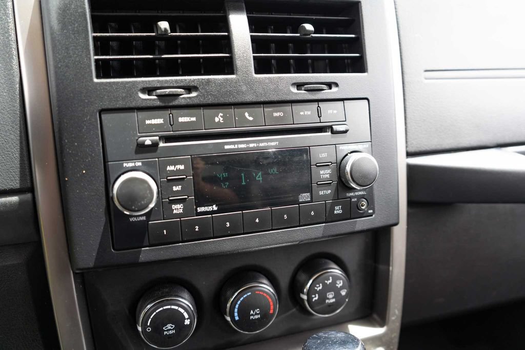 Used 2012 Jeep Liberty Sport AWD/4WD image 19