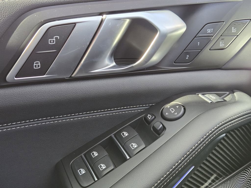 New 2026 BMW X5 M60i w/ Executive Package image 24