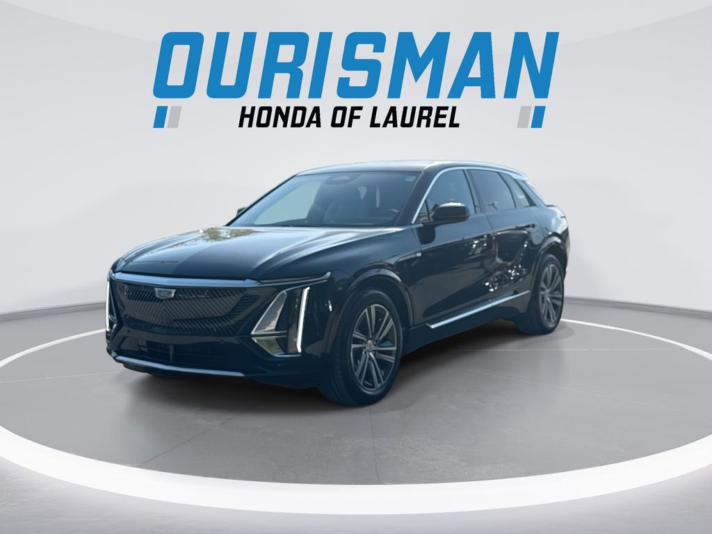 Used 2024 Cadillac Lyriq Luxury AWD/4WD image 4