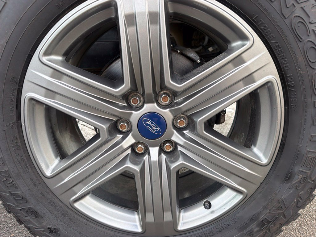 Used 2020 Ford F150 Lariat w/ Equipment Group 502A Luxury AWD/4WD image 55