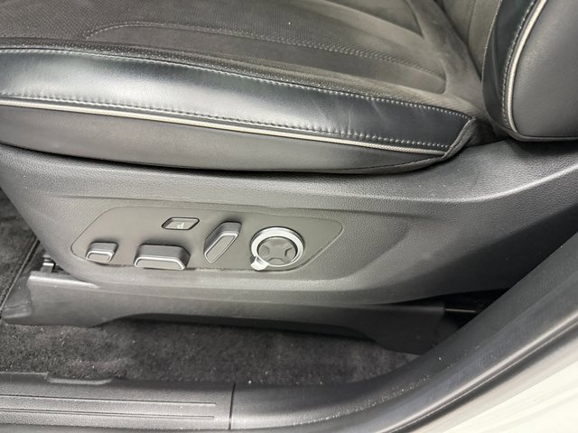 Used 2024 Hyundai Palisade Calligraphy image 26