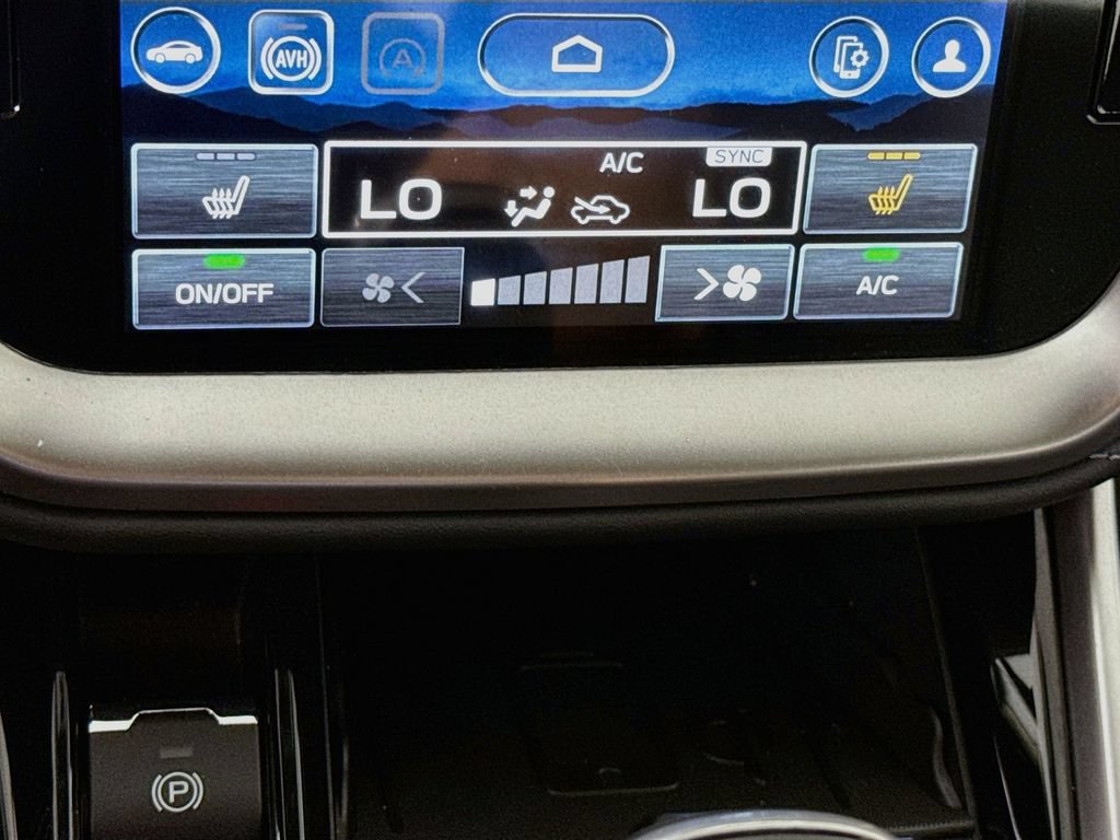 Used 2023 Subaru Legacy Limited AWD/4WD image 12