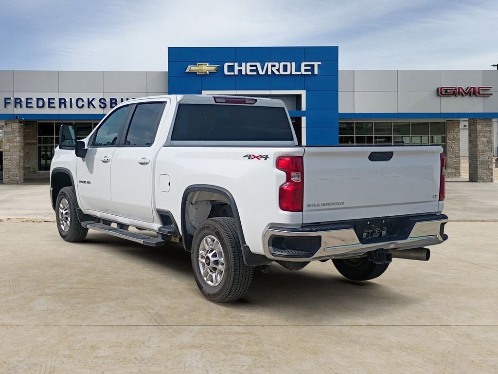 Used 2025 Chevrolet Silverado 2500 LT w/ Convenience Package AWD/4WD image 3