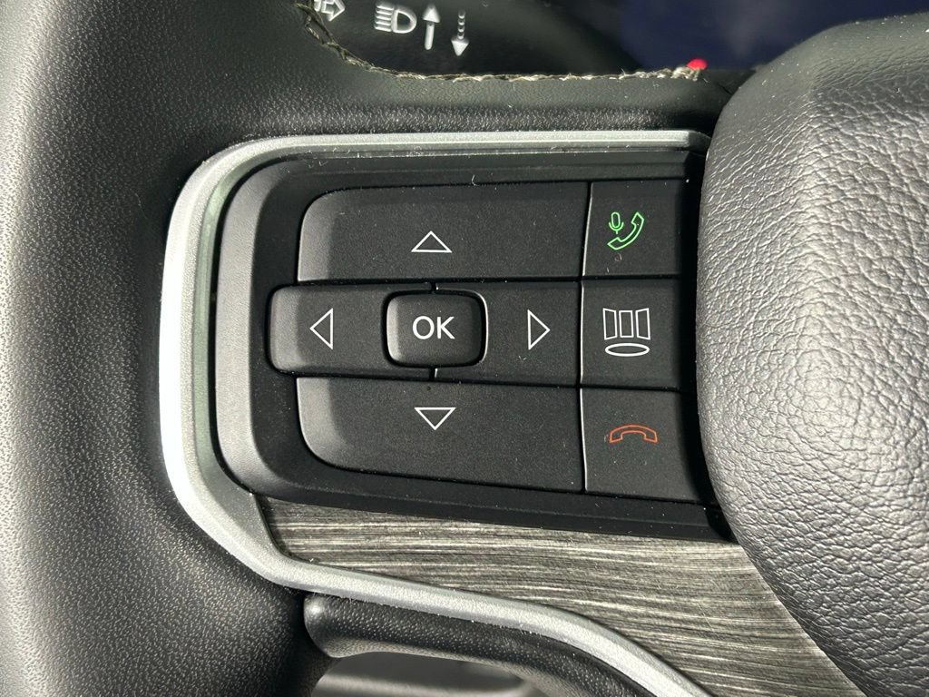 Used 2024 Jeep Wagoneer Series II w/ Flexible Seating Group AWD/4WD image 29