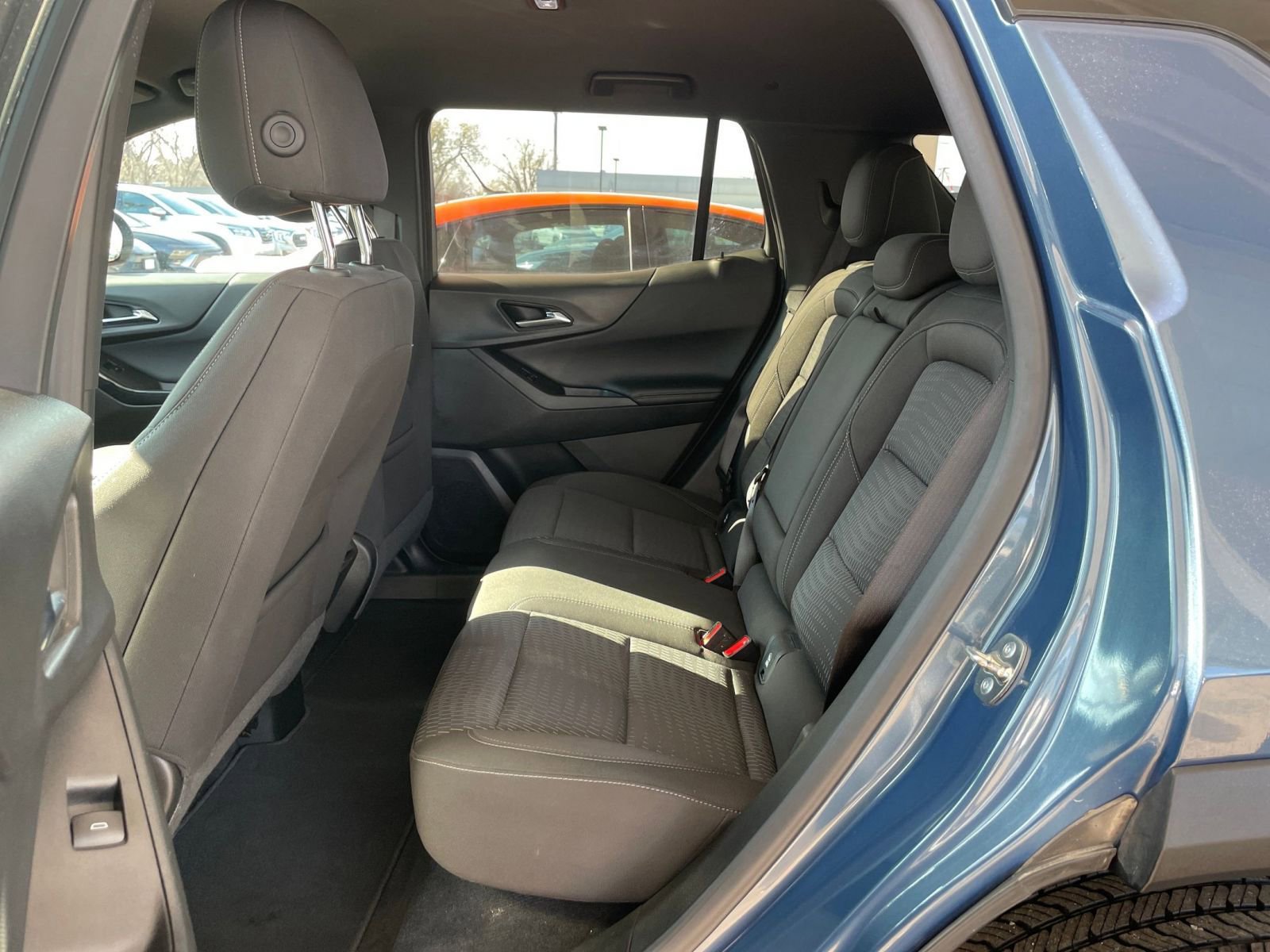 Used 2025 Chevrolet Equinox LT image 24