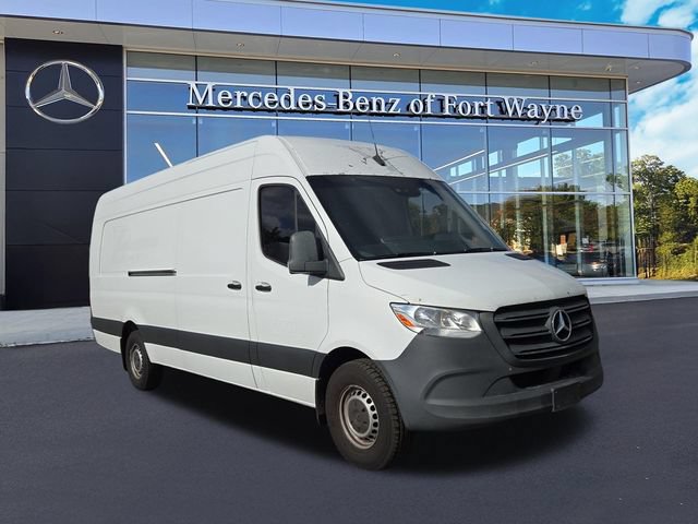 Used 2022 Mercedes-Benz Sprinter 2500 image 1