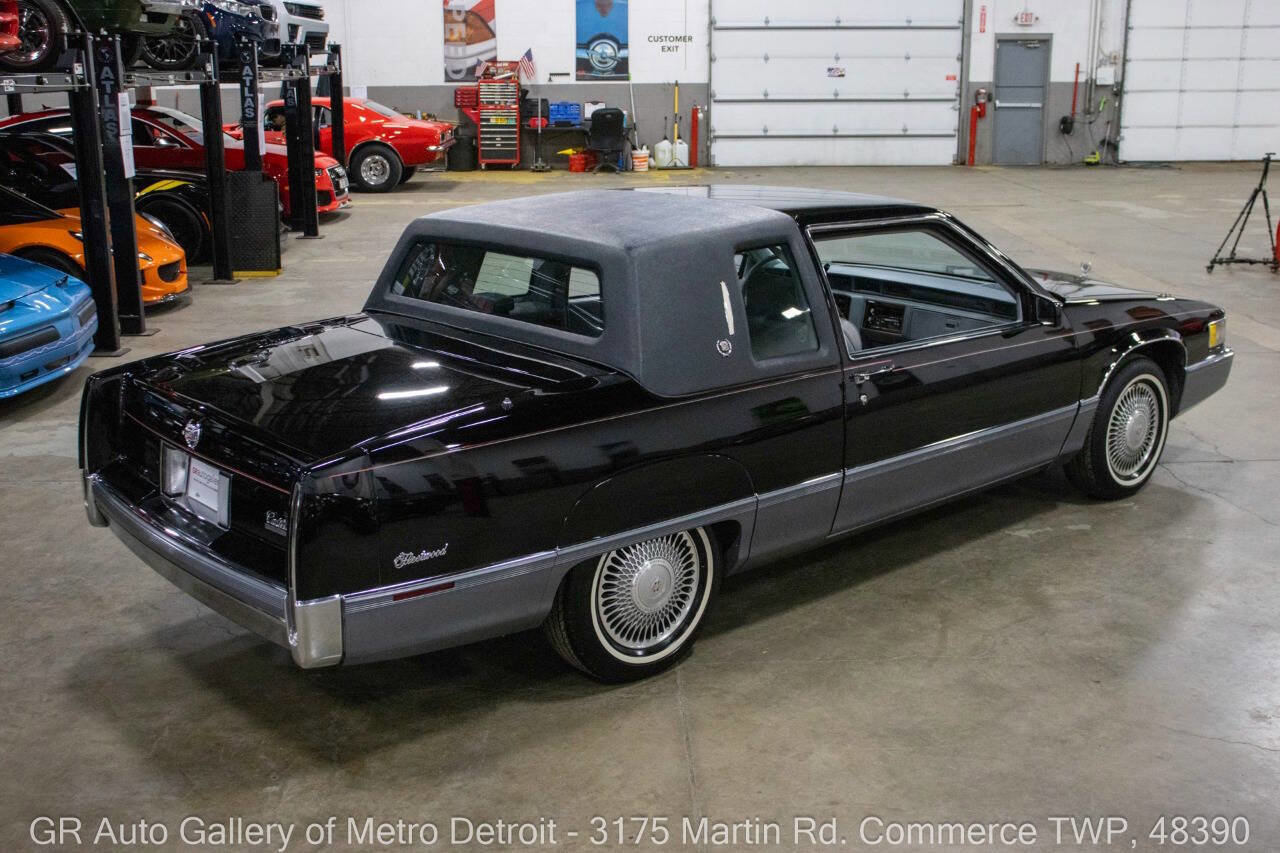 Used 1990 Cadillac Fleetwood Coupe FWD image 7
