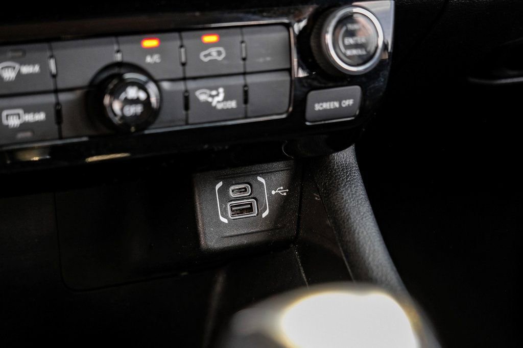 Used 2022 Jeep Compass Latitude image 34