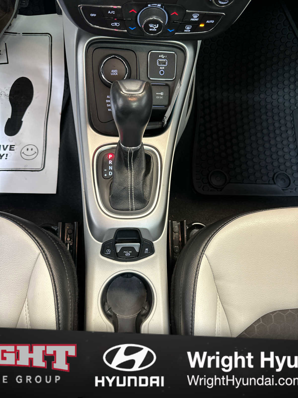 Used 2020 Jeep Compass Latitude image 29