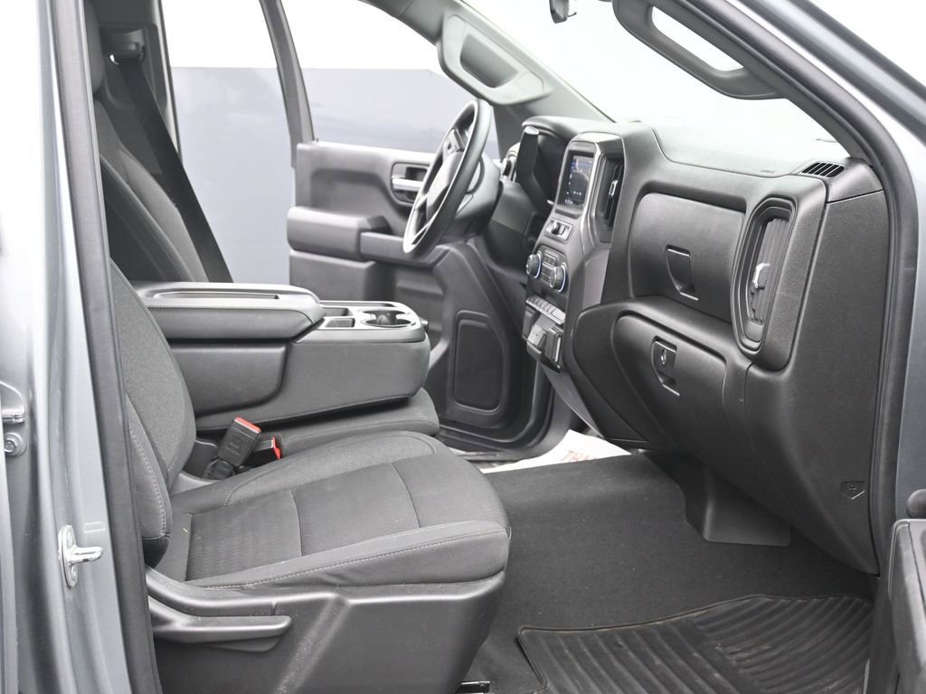 Used 2023 Chevrolet Silverado 1500 Custom w/ LPO, Dark Essentials Package image 11