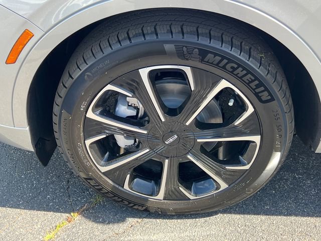 New 2026 Lincoln Nautilus Reserve AWD/4WD image 13