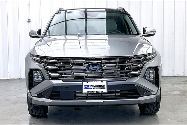 Certified 2025 Hyundai Tucson Limited AWD/4WD image 3