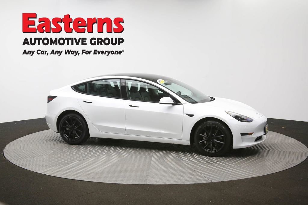 Used 2023 Tesla Model 3 Standard Range image 43