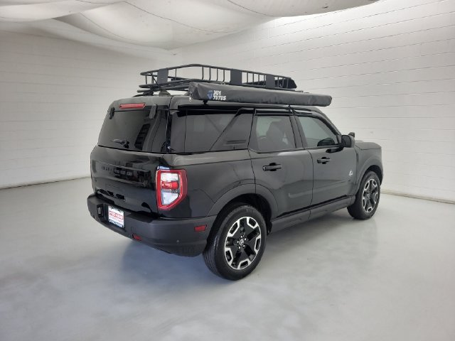Used 2023 Ford Bronco Sport Outer Banks w/ Tech Package AWD/4WD image 4