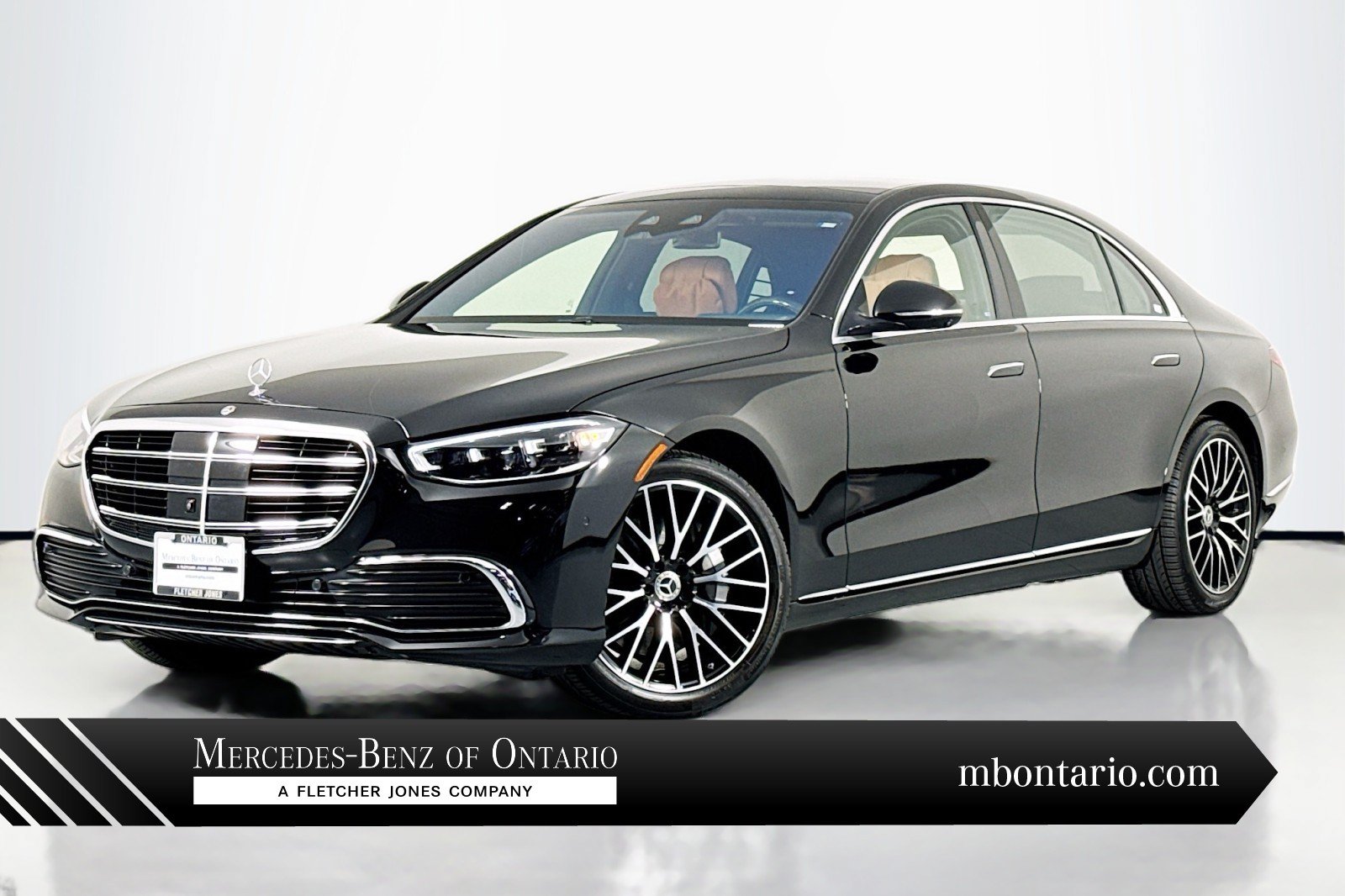 Certified 2026 Mercedes-Benz S 500 4MATIC image 1