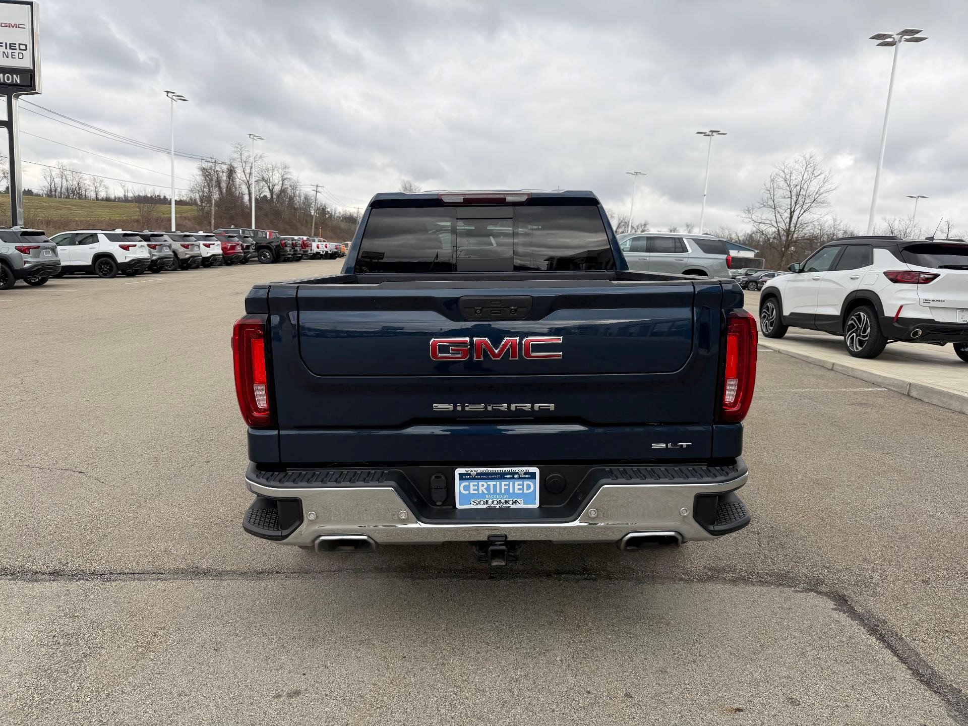 Certified 2022 GMC Sierra 1500 SLT w/ SLT Premium Plus Package image 4