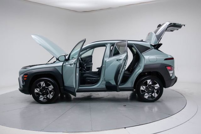 Used 2024 Hyundai Kona SEL AWD/4WD image 19