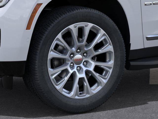 New 2026 GMC Yukon XL Denali AWD/4WD image 9