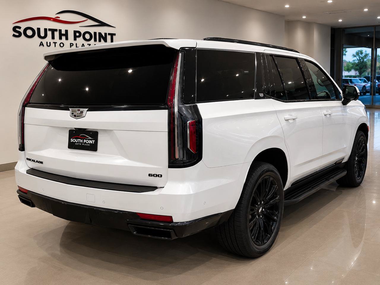 Used 2021 Cadillac Escalade Sport Platinum AWD/4WD image 4