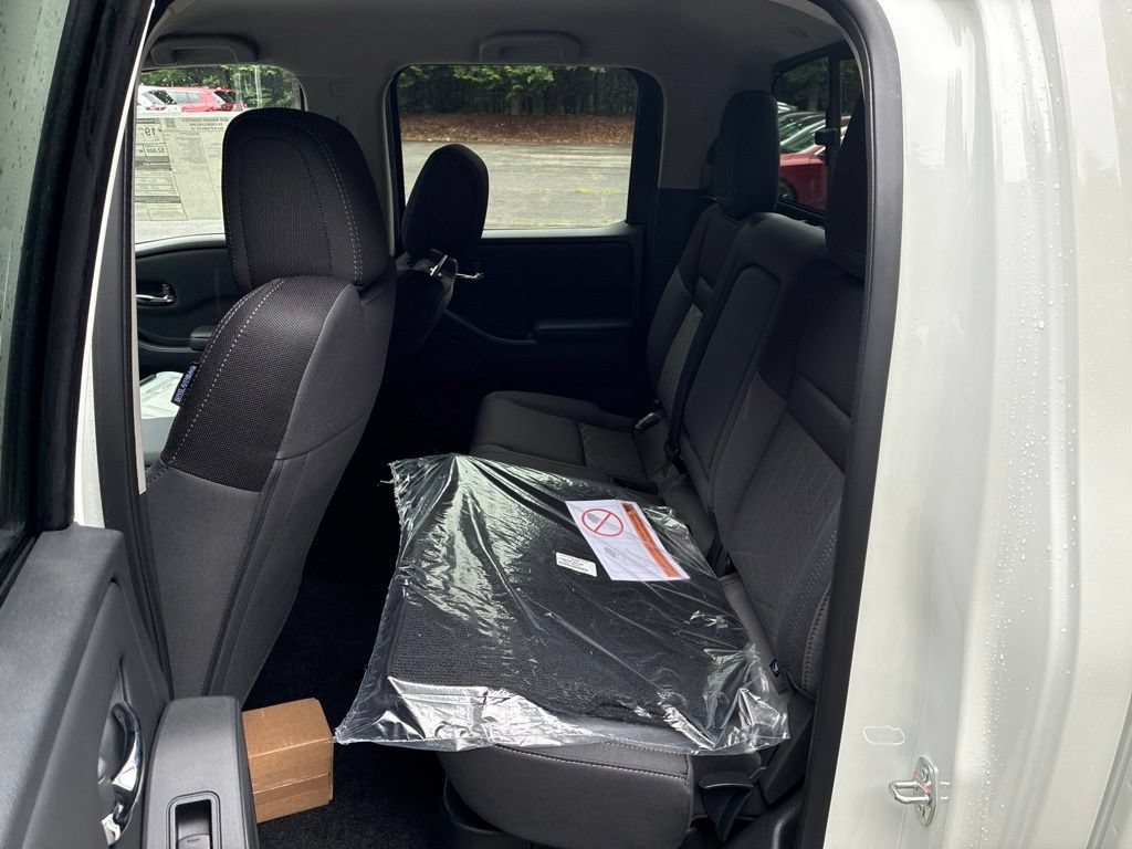 New 2026 Nissan Frontier SV w/ SV Convenience Package AWD/4WD image 23