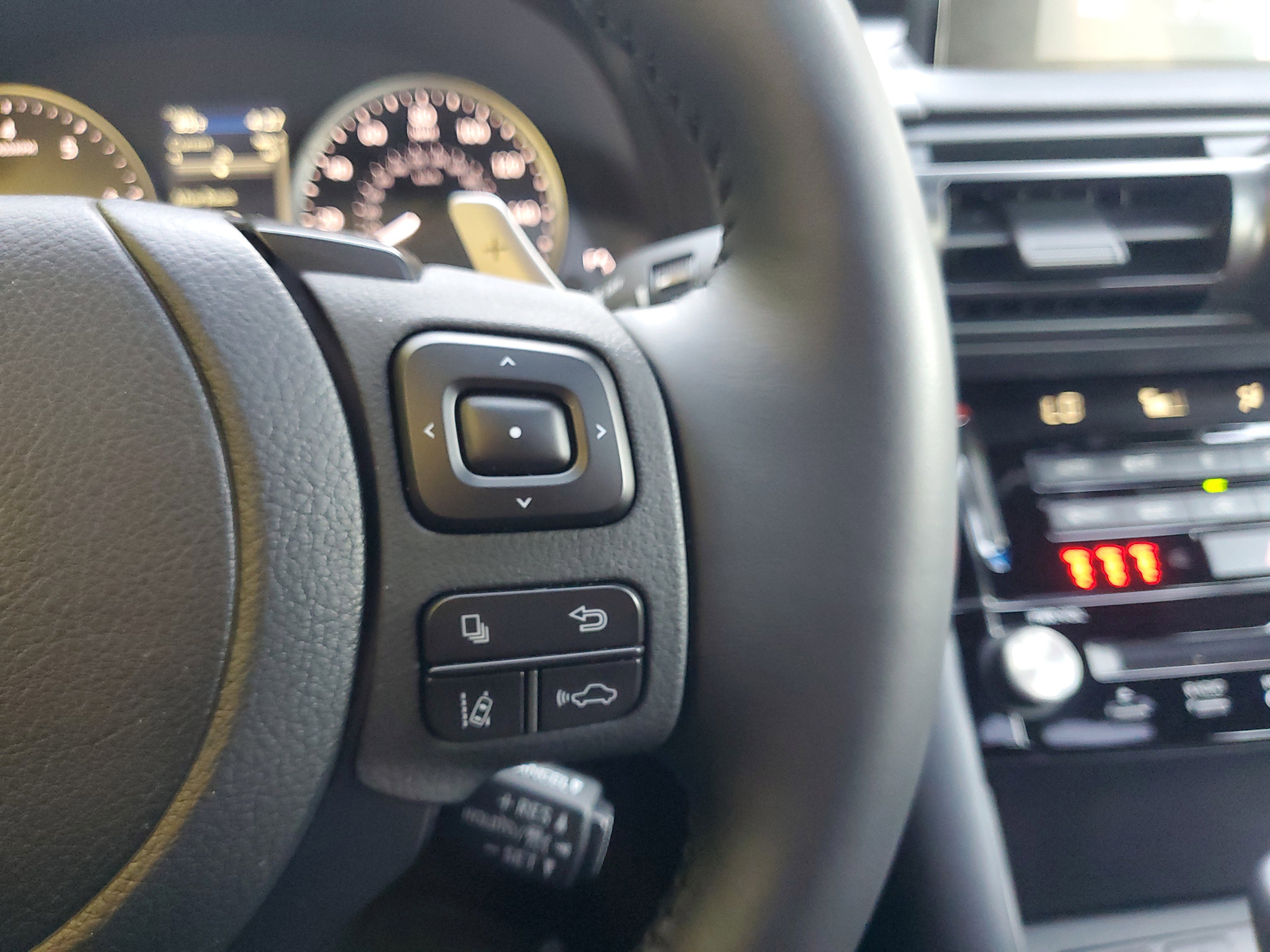 Used 2025 Lexus IS 350 F Sport image 23