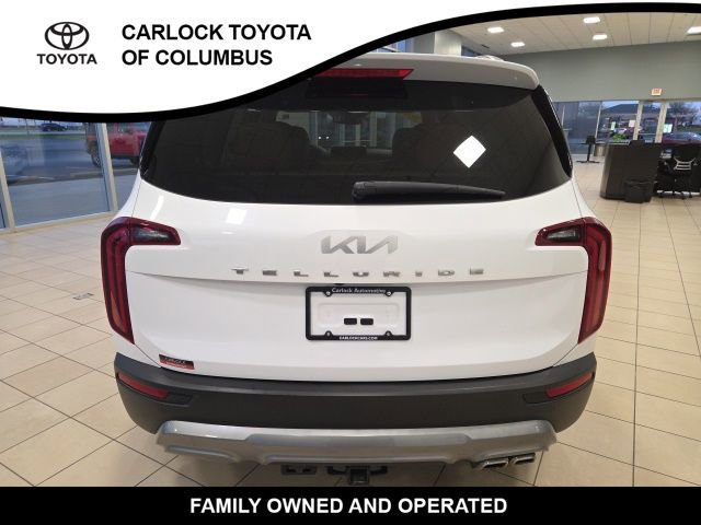 Used 2022 Kia Telluride SX w/ Towing Package FWD image 8