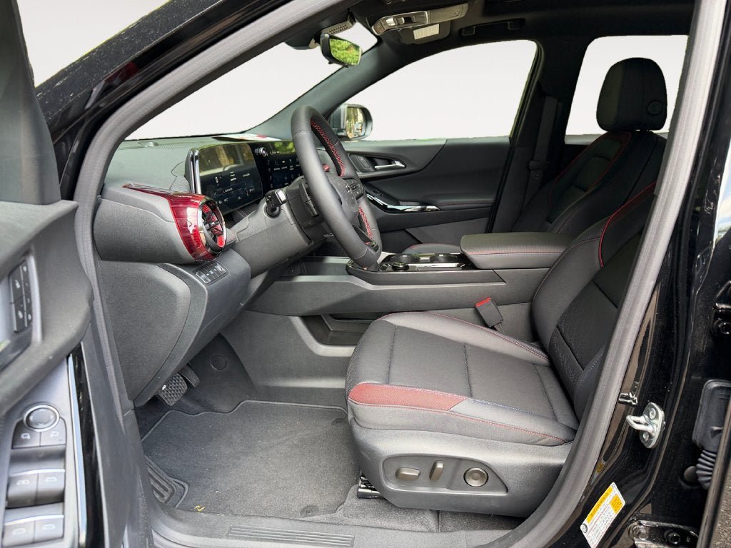 New 2026 Chevrolet Equinox RS w/ Convenience Package III AWD/4WD image 6