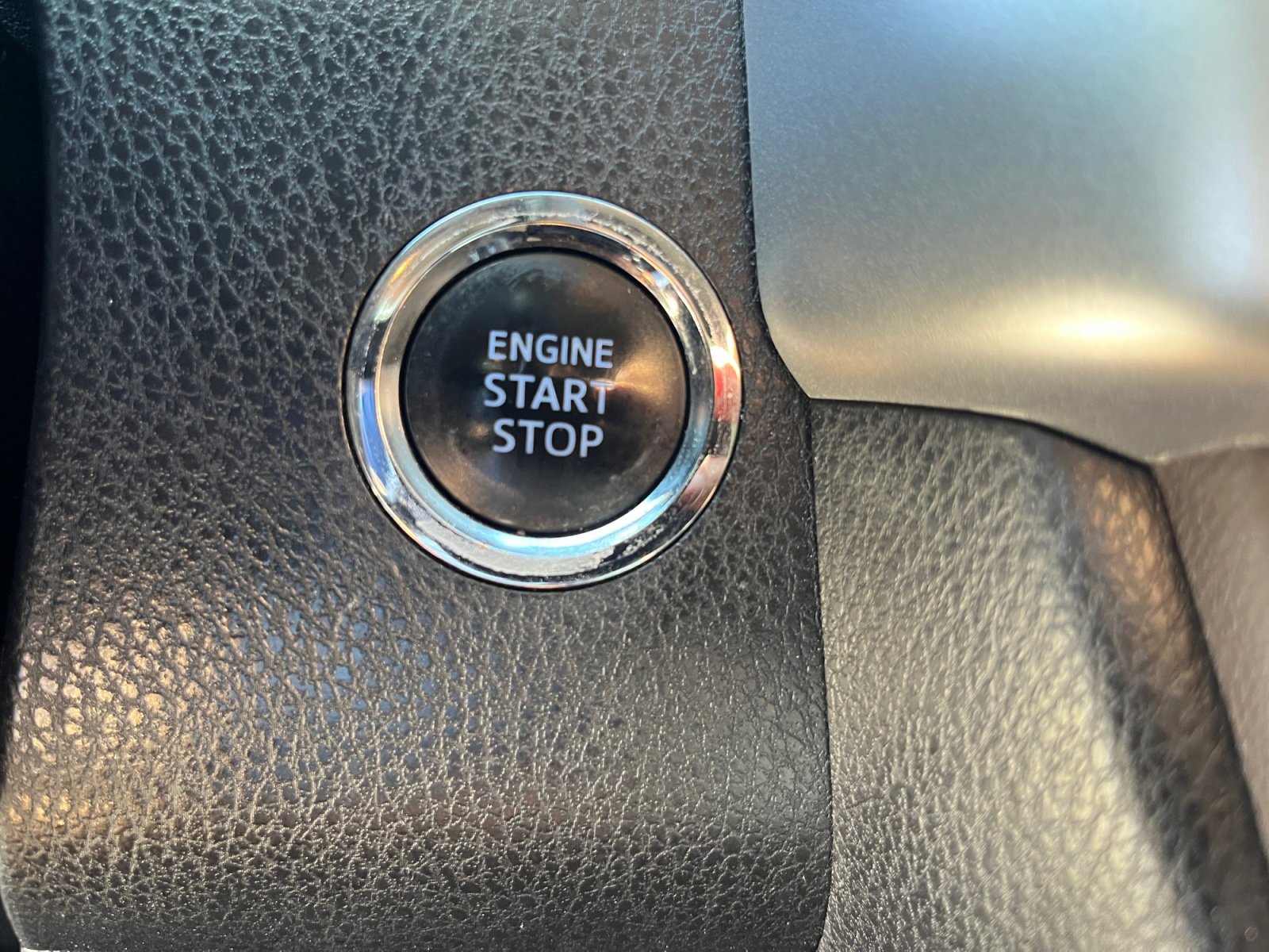 Used 2018 Toyota Highlander Limited Platinum image 13