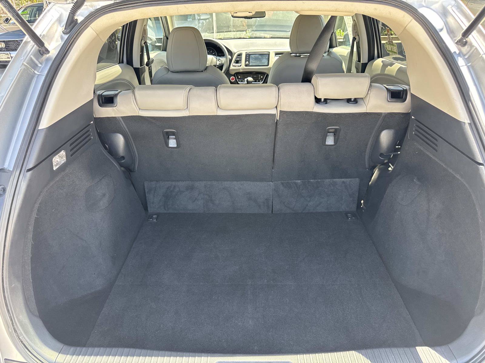 Used 2019 Honda HR-V EX-L image 19