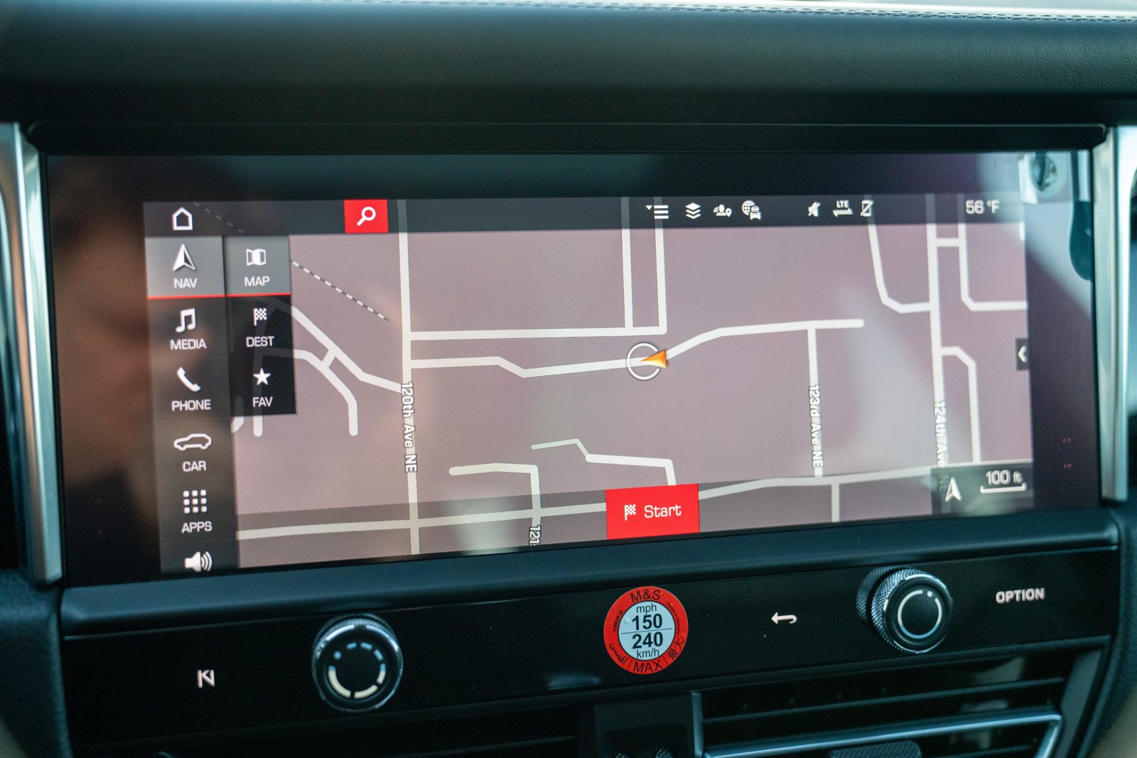Certified 2026 Porsche Macan Turbo AWD/4WD image 18
