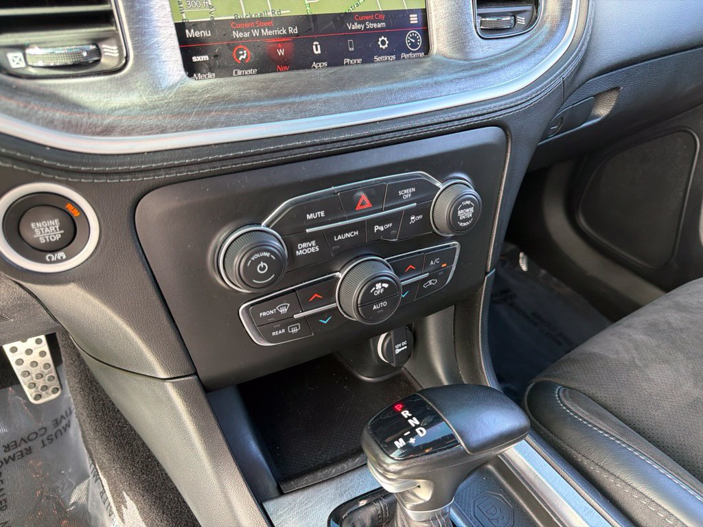 Used 2022 Dodge Charger Scat Pack w/ Daytona Edition Group RWD image 37
