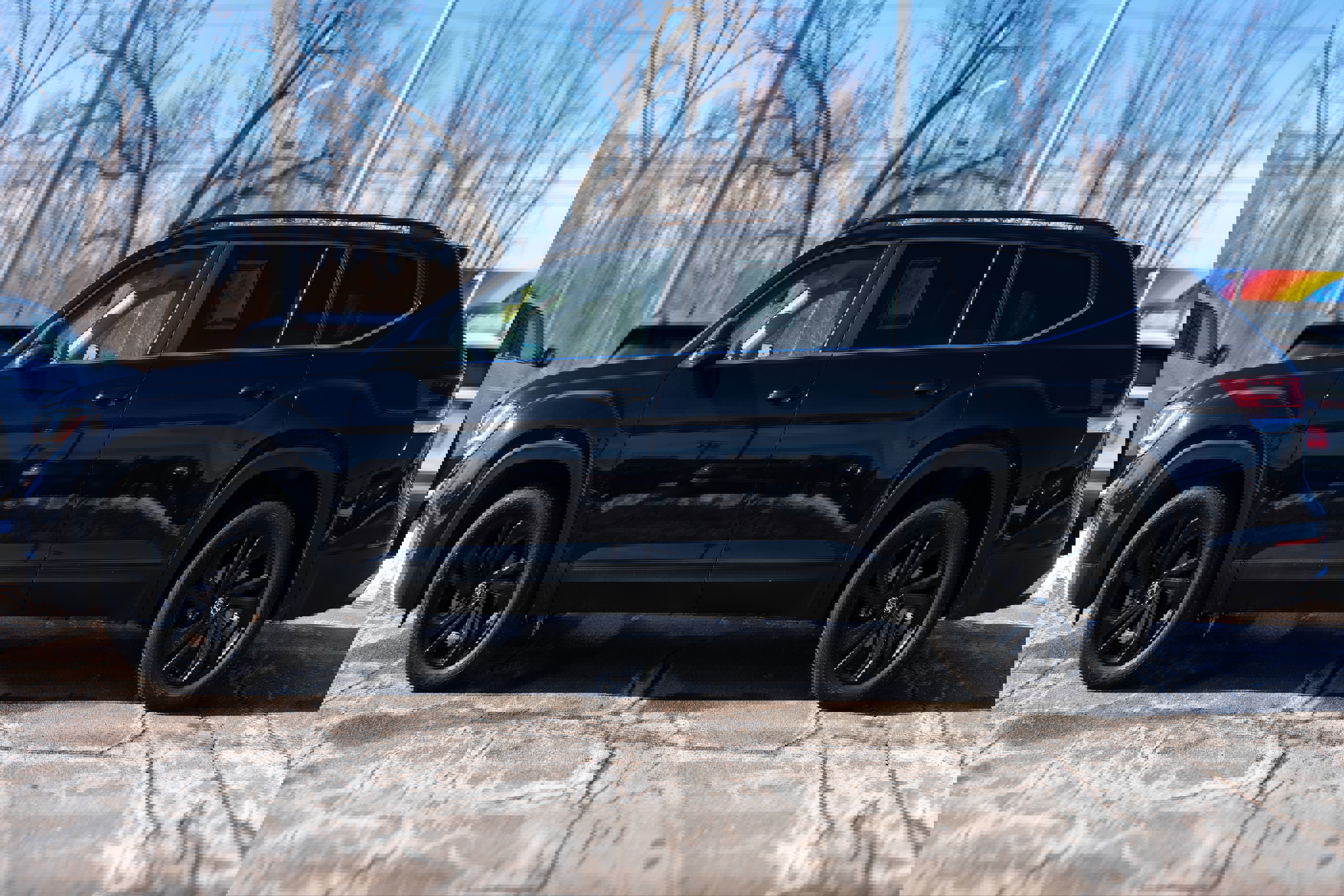 Certified 2022 Volkswagen Atlas SE image 3