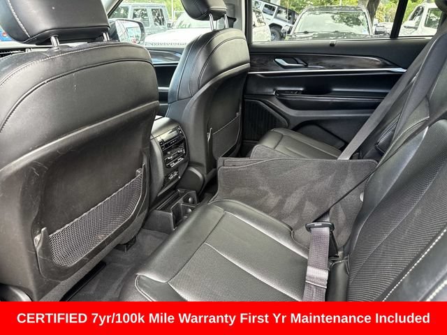Used 2023 Jeep Grand Cherokee L Limited w/ Luxury Tech Group II AWD/4WD image 17