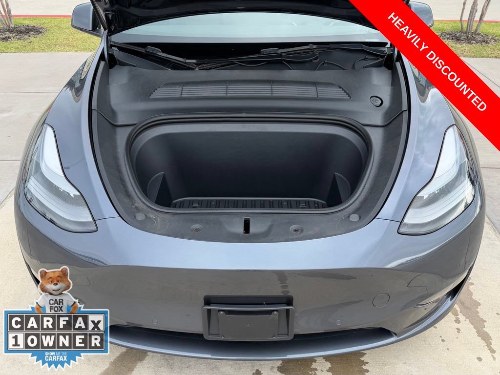 Used 2022 Tesla Model Y Performance AWD/4WD image 2