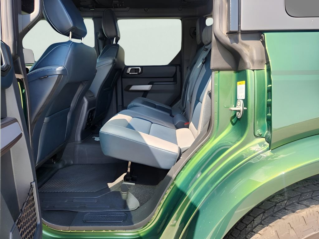 Used 2023 Ford Bronco Outer Banks image 14
