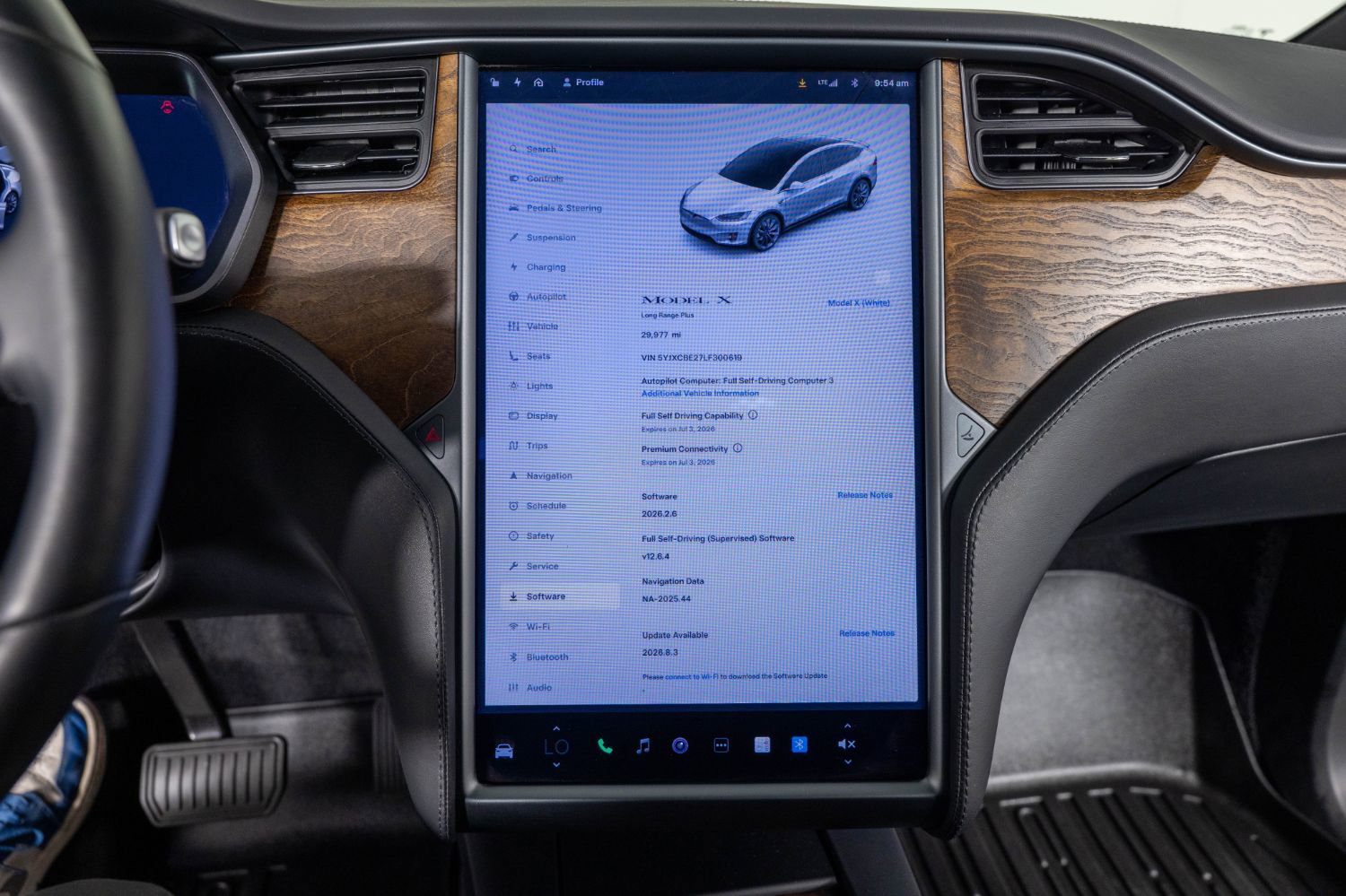 Used 2020 Tesla Model X Long Range image 40