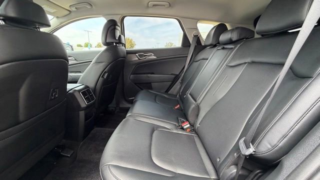 Used 2024 Kia Sportage EX FWD image 14
