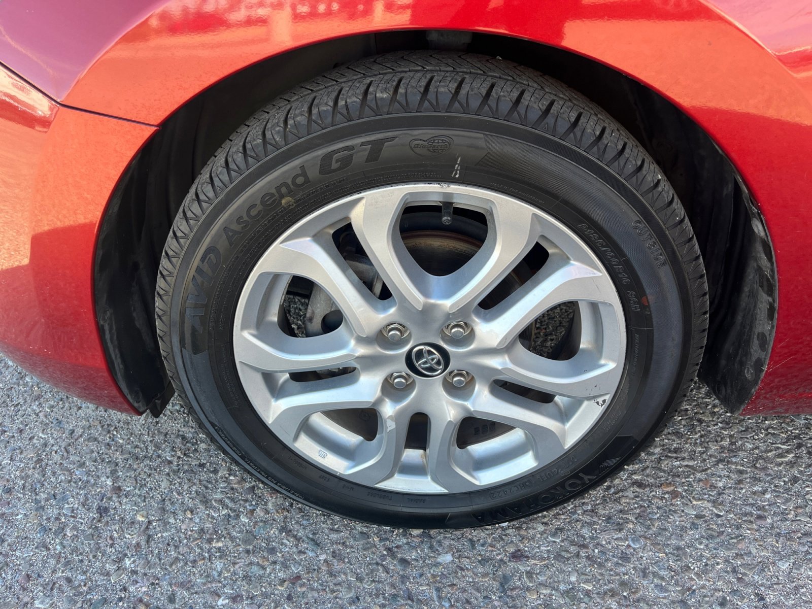 Used 2017 Toyota Yaris iA image 26