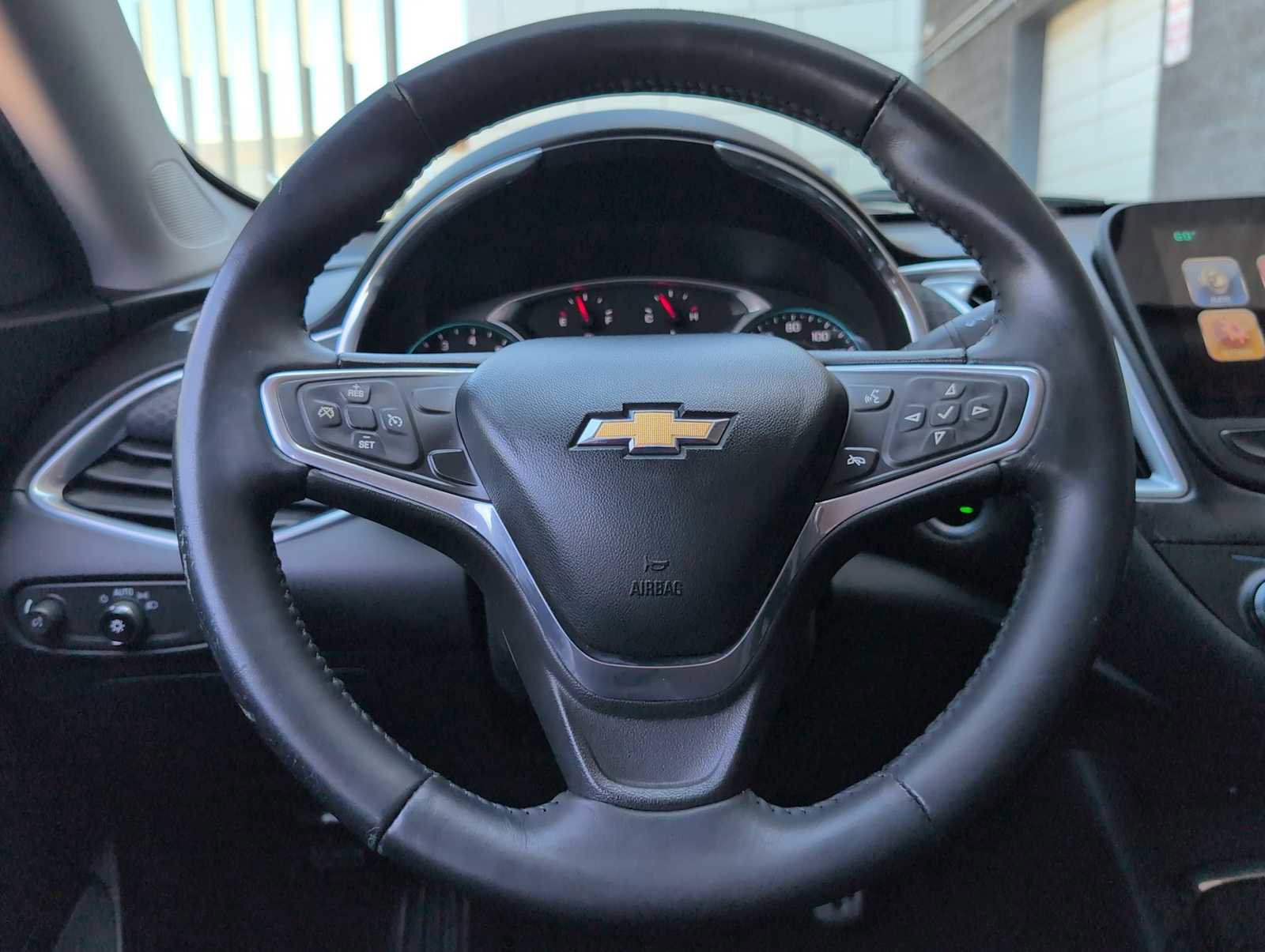 Used 2016 Chevrolet Malibu LT FWD image 22