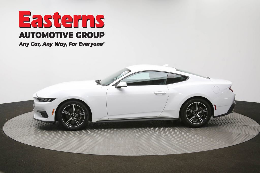Used 2025 Ford Mustang EcoBoost image 57