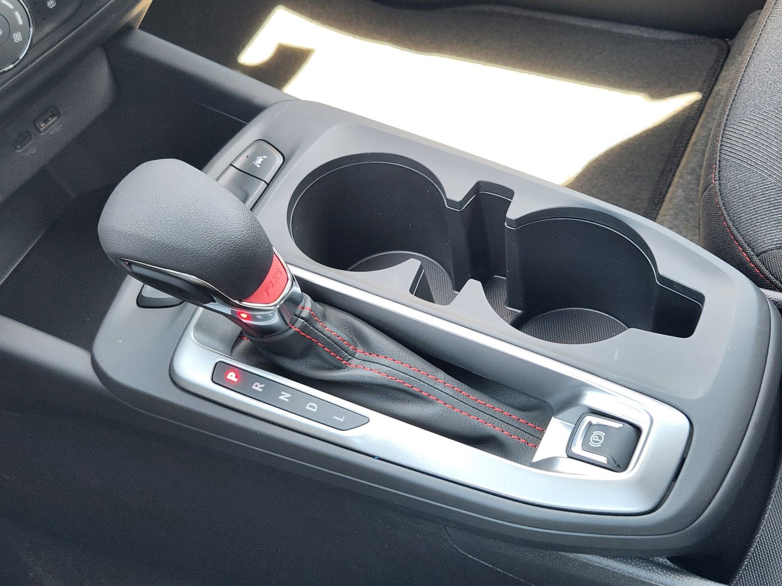 New 2026 Chevrolet Trax RS w/ Sunroof Package image 19