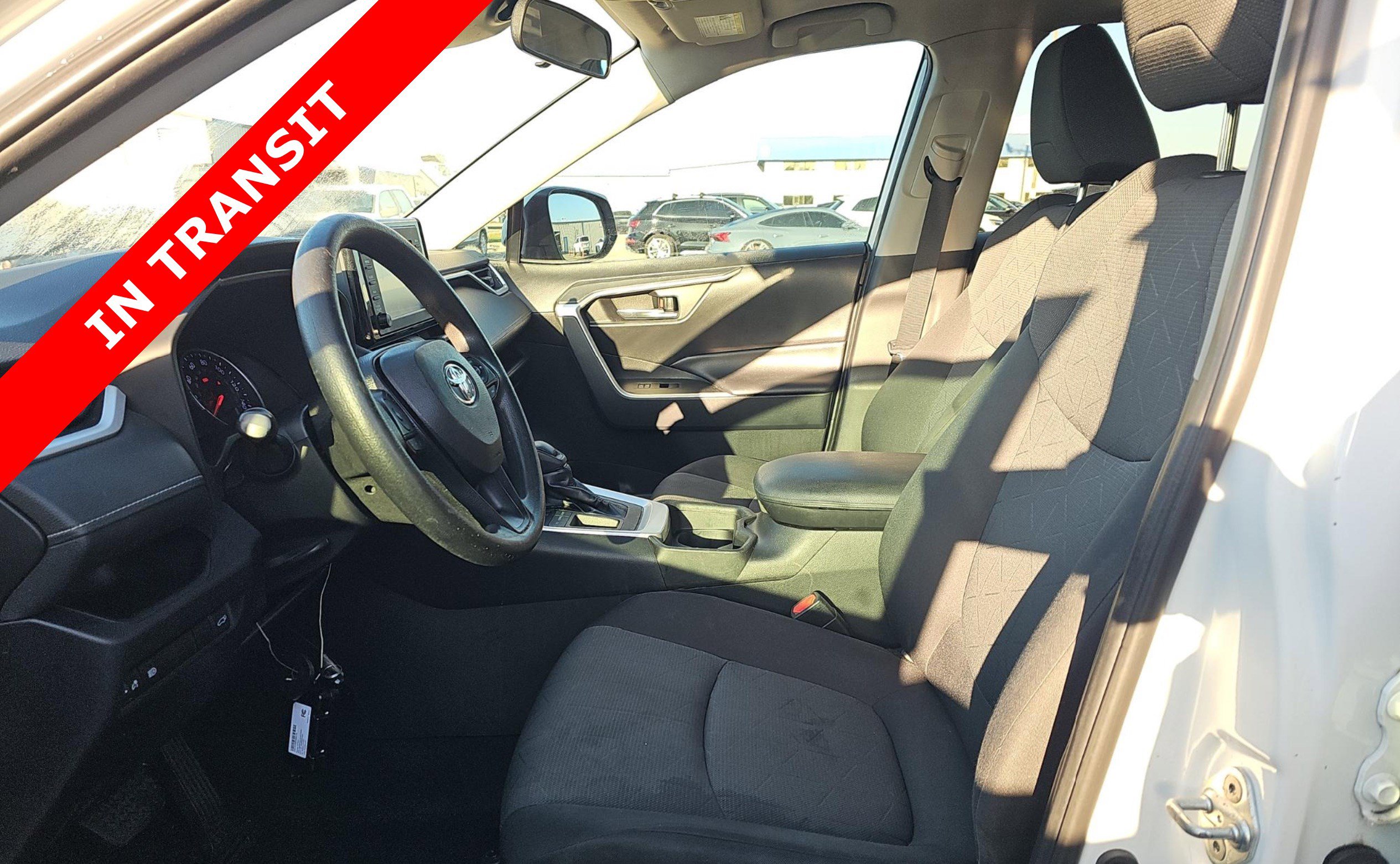 Used 2019 Toyota RAV4 XLE image 6