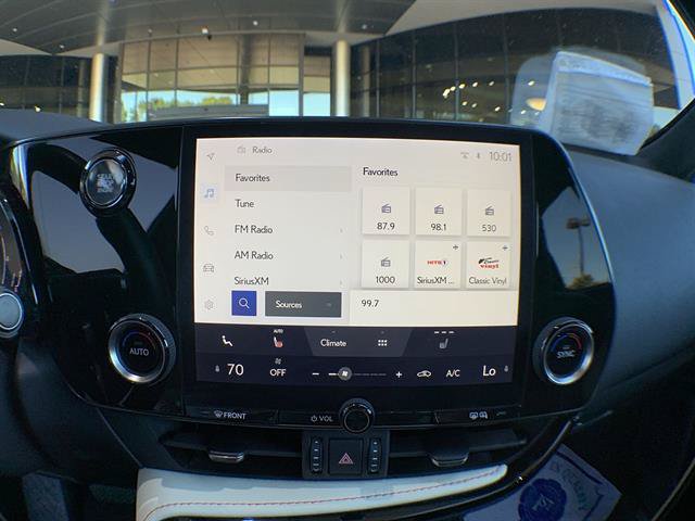 Certified 2023 Lexus NX 250 FWD w/ Towing Package (2000 Lbs) image 16